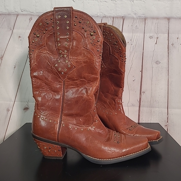 NEW Ariat Cowboy Boots Womens 7 Maple Brown Studded Leather Point Toe Western - Picture 2 of 14